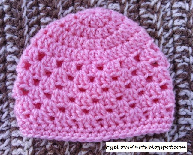 Download Newborn Granny Square Beanie + Notes to Upsize - Free Crochet Pattern