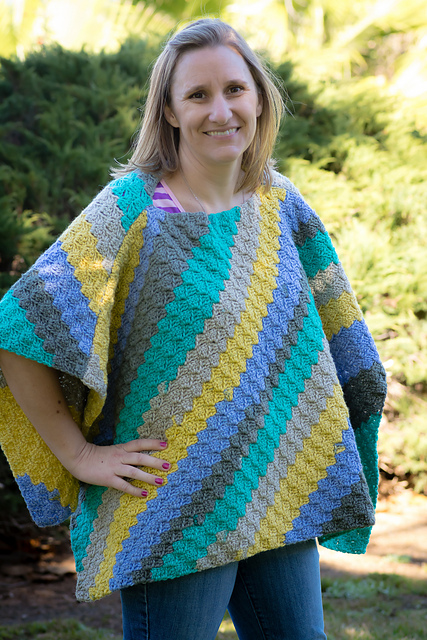 Corner to Corner Poncho and the Pattern Pack Pro, Issue 42 - EyeLoveKnots