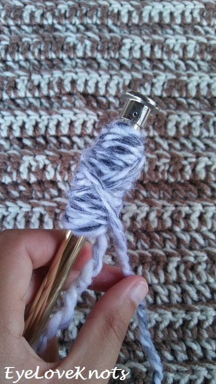 How to Hand Wind Scrap Yarn into a Center Pull Ball ...