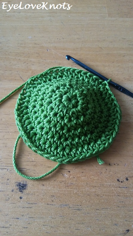 How to Crochet In The Round - Flat Joined Rounds - TL Yarn Crafts