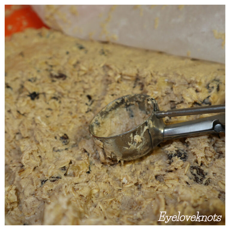 Vee's Mega Oatmeal Raisin Cookies EyeLoveKnots