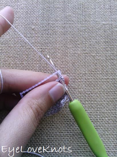 CHAT] Floss curling when pulled off floss drops? : r/CrossStitch