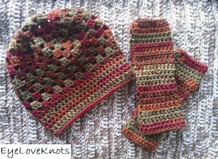 Simple Easy & Quick Armwarmers - Crochet Pattern Review - Stitch11 -  EyeLoveKnots