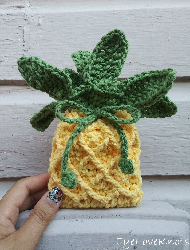 Crochet Pineapple Earrings and Pins: Free Crochet Pineapple Pattern