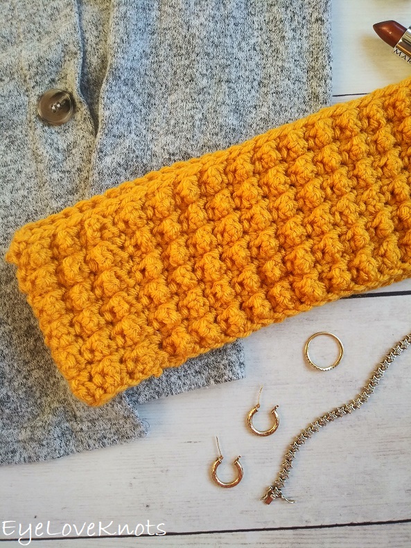 WoW Festive 3-ply Novelty yarns knit weave tapestry embellish crochet 14 colors