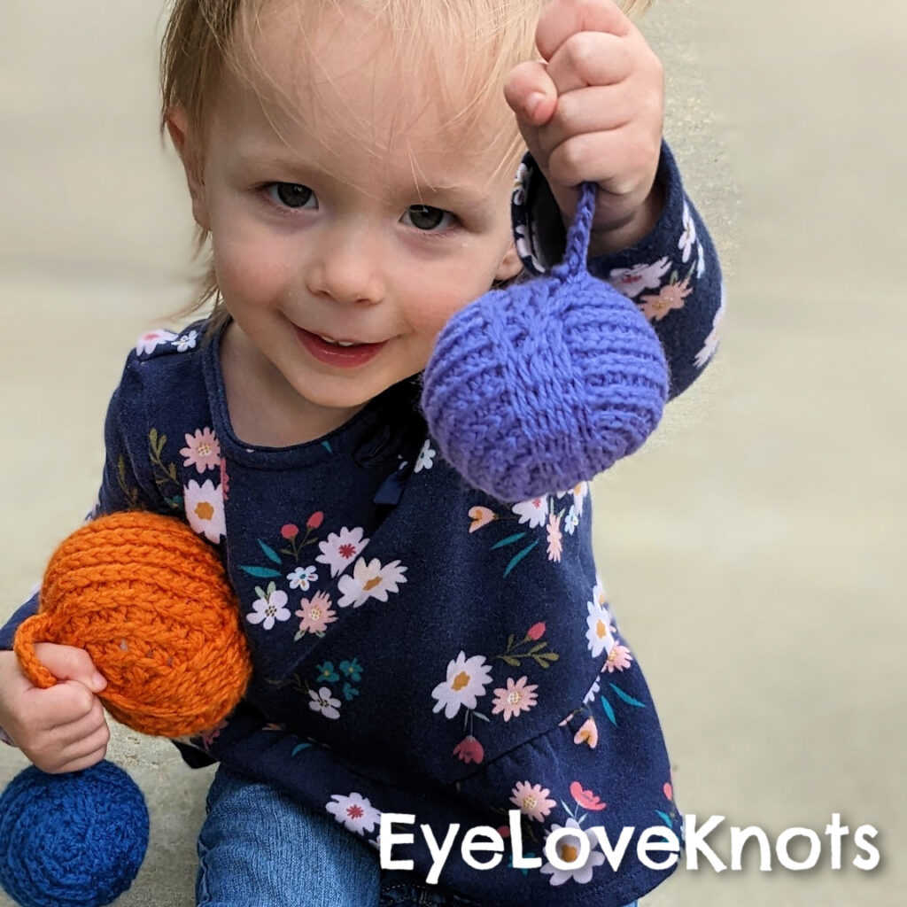 Easy Crochet Stress Balls Tutorial using Eyelash Yarn 