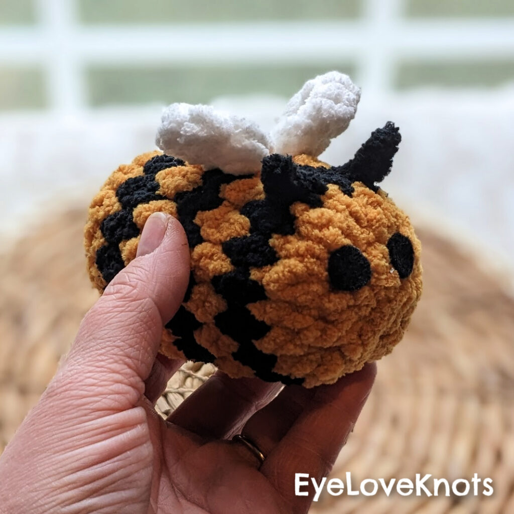 Crochet bee decor amigurumi Pattern Bumble bee baby shower