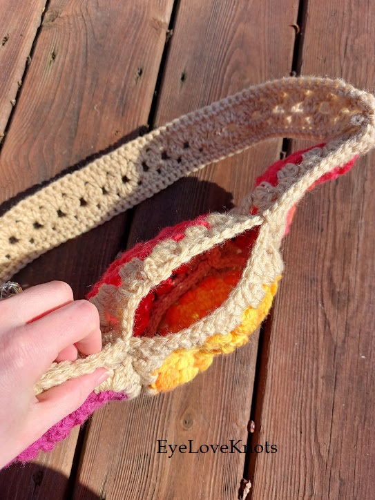 Juniper Festival Crossbody Bum Bag - Crochet Pattern Review - EyeLoveKnots