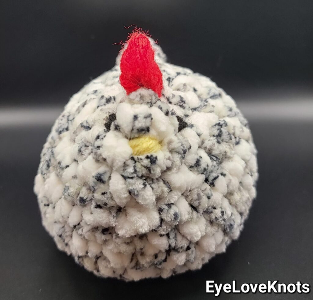 Mabel Chicken CROCHET PATTERN -  Sweden