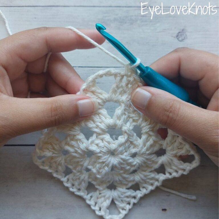 How to Crochet Evenly Around a Project - EyeLoveKnots