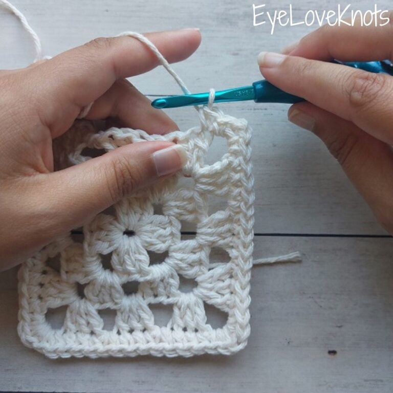 How to Crochet Evenly Around a Project - EyeLoveKnots