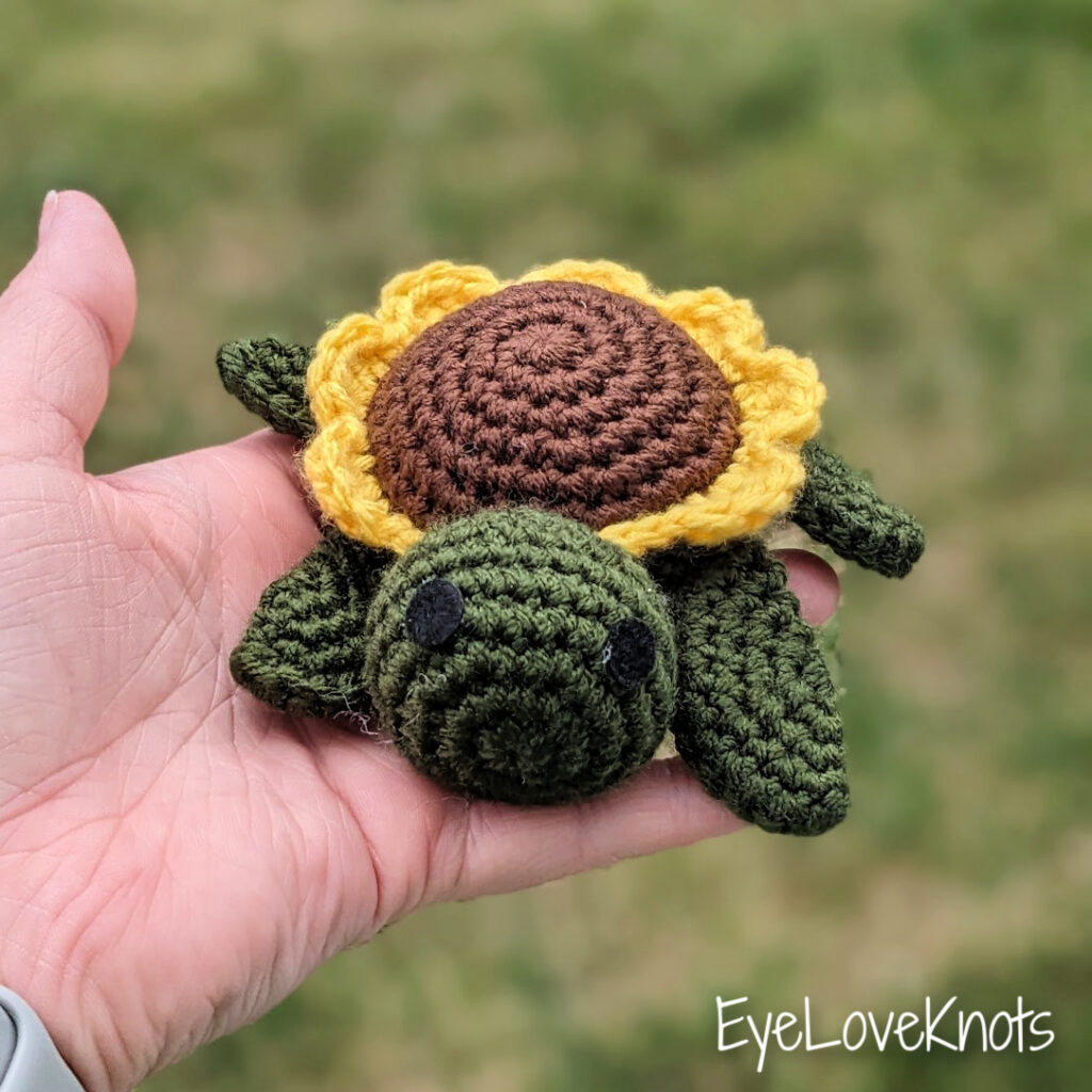 Crochet Kit Cute Bee And Turtle Knitting Kit For Beginners DIY Arts  Handcraft