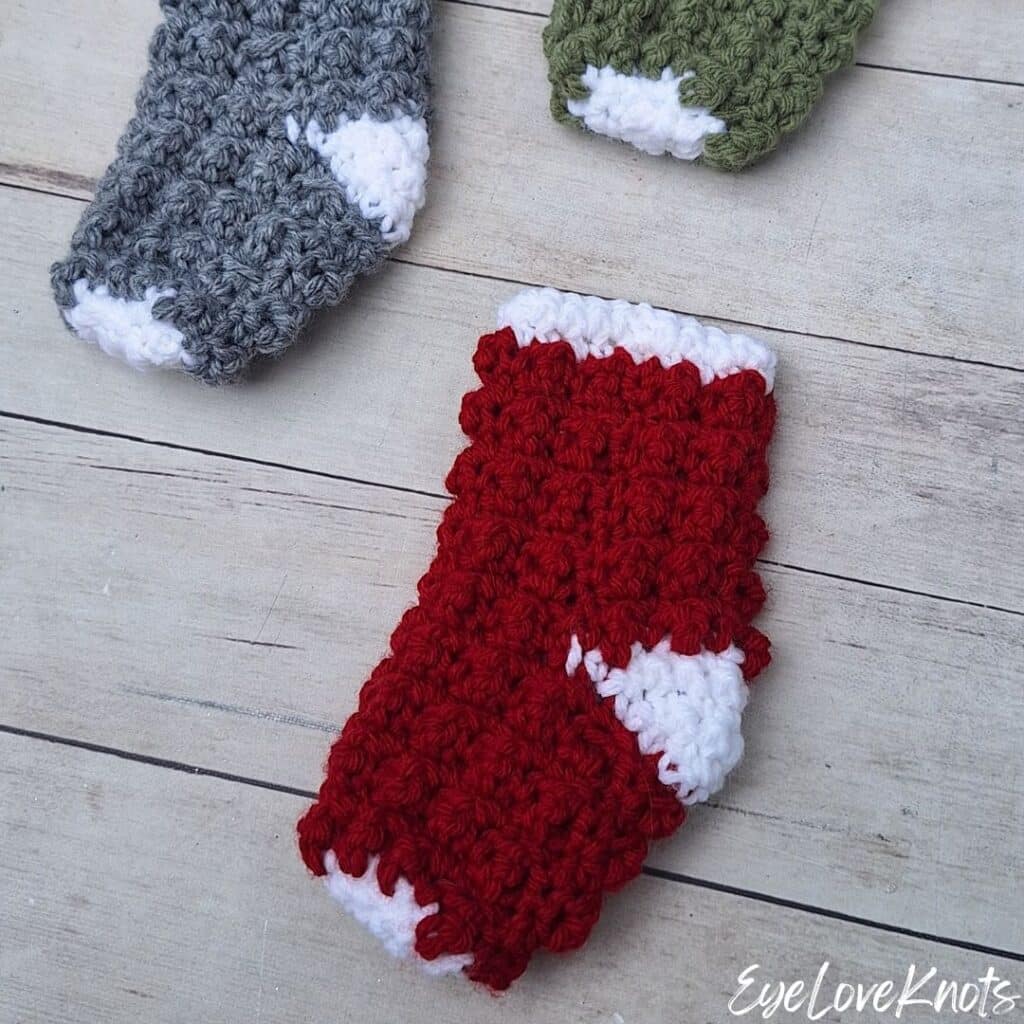 aligned cobble stitch mini stocking